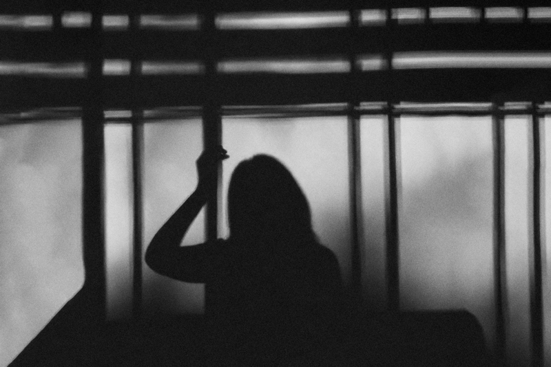 Femme et autiste mais pas « autiste au féminin »